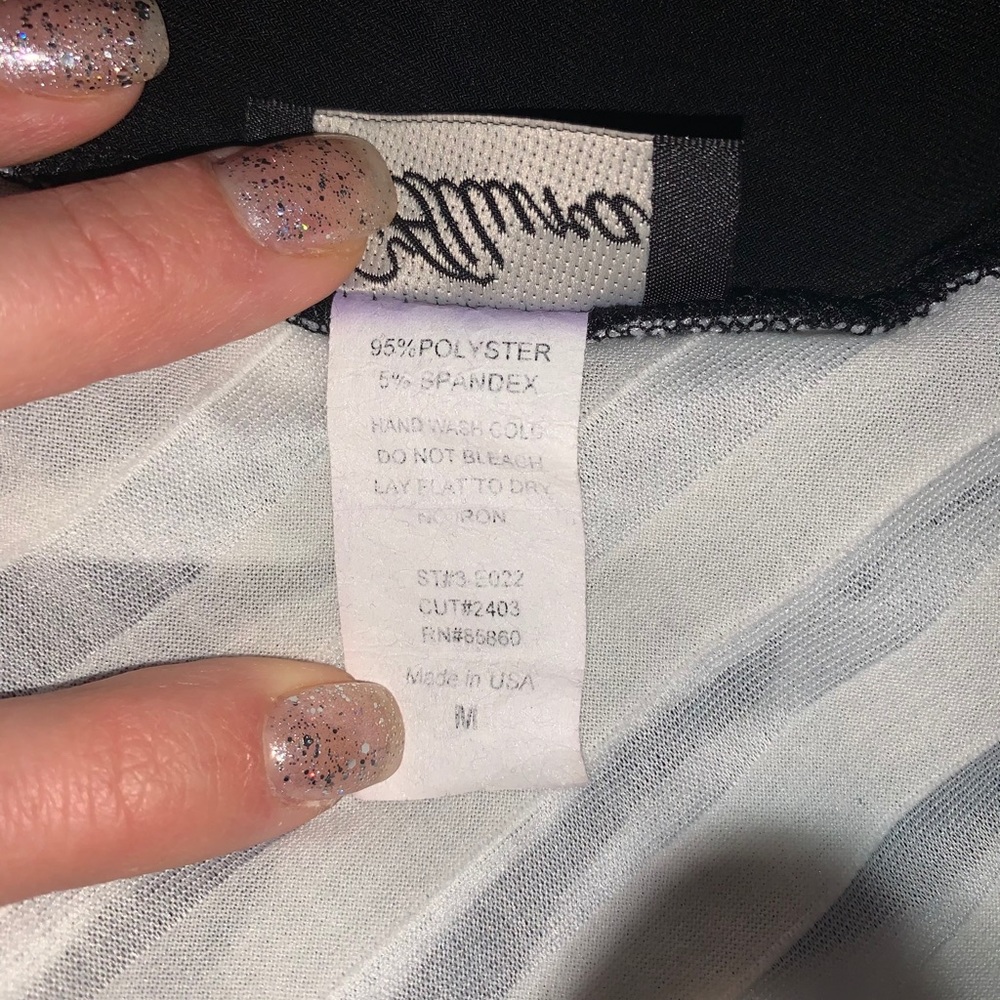 Allura white sleeveless top - Picture 12 of 14